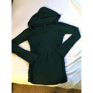 Olian green hooded long sleeve top with cinched sides size Medium